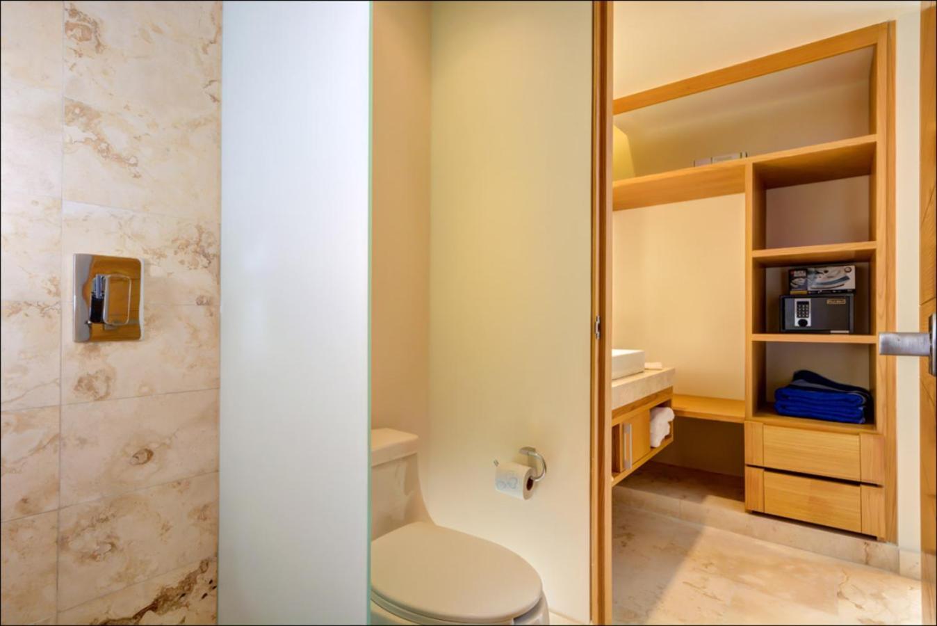Anah Suites By Las Flores Vacation Rentals Playa del Carmen Rom bilde